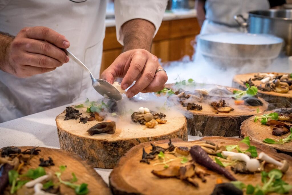 Piatti Gourmet 2025: Le nuove tendenze dell’alta cucina